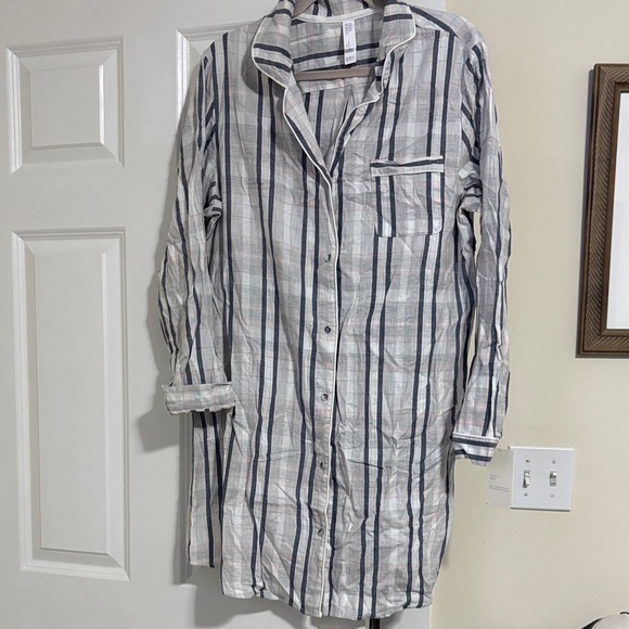 stars above Other - NWT Stars Above Pink and Grey Striped Flannel Nightgown